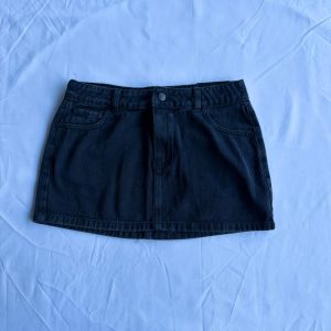 Mini jean negro